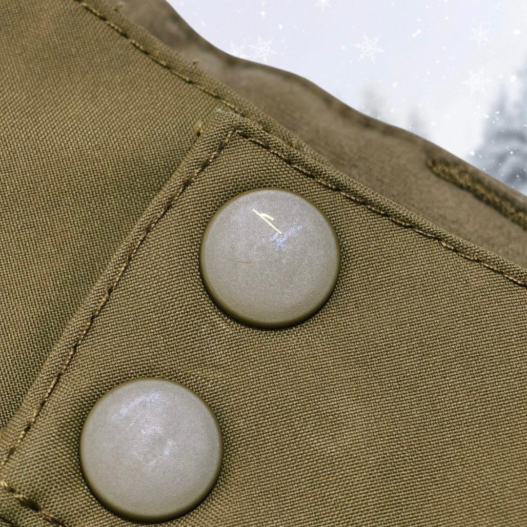 未使用級 QUIKSILVER スノボウェア 上下セット カーキ 130