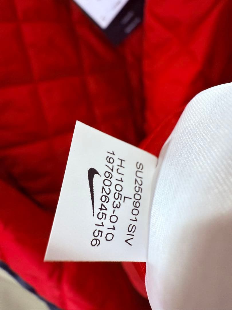 【新品】 リバプールFC エアーマックス ダグアウトジャケット AirMax L