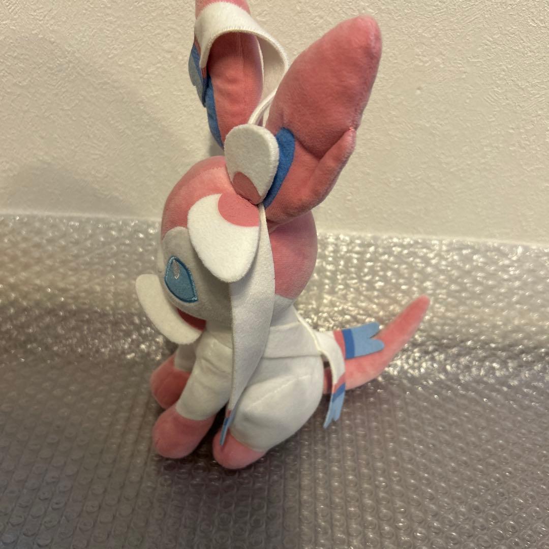 【まとめ売り】Pokémon イーブイ ブラッキー シャワーズ　ぬいぐるみセット