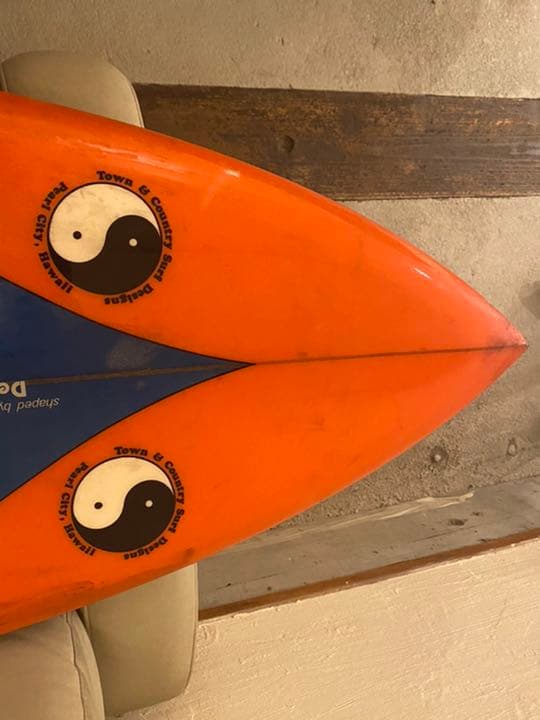 タウンアンドカントリーサーフボードクリスマスデスカウント半額セールです