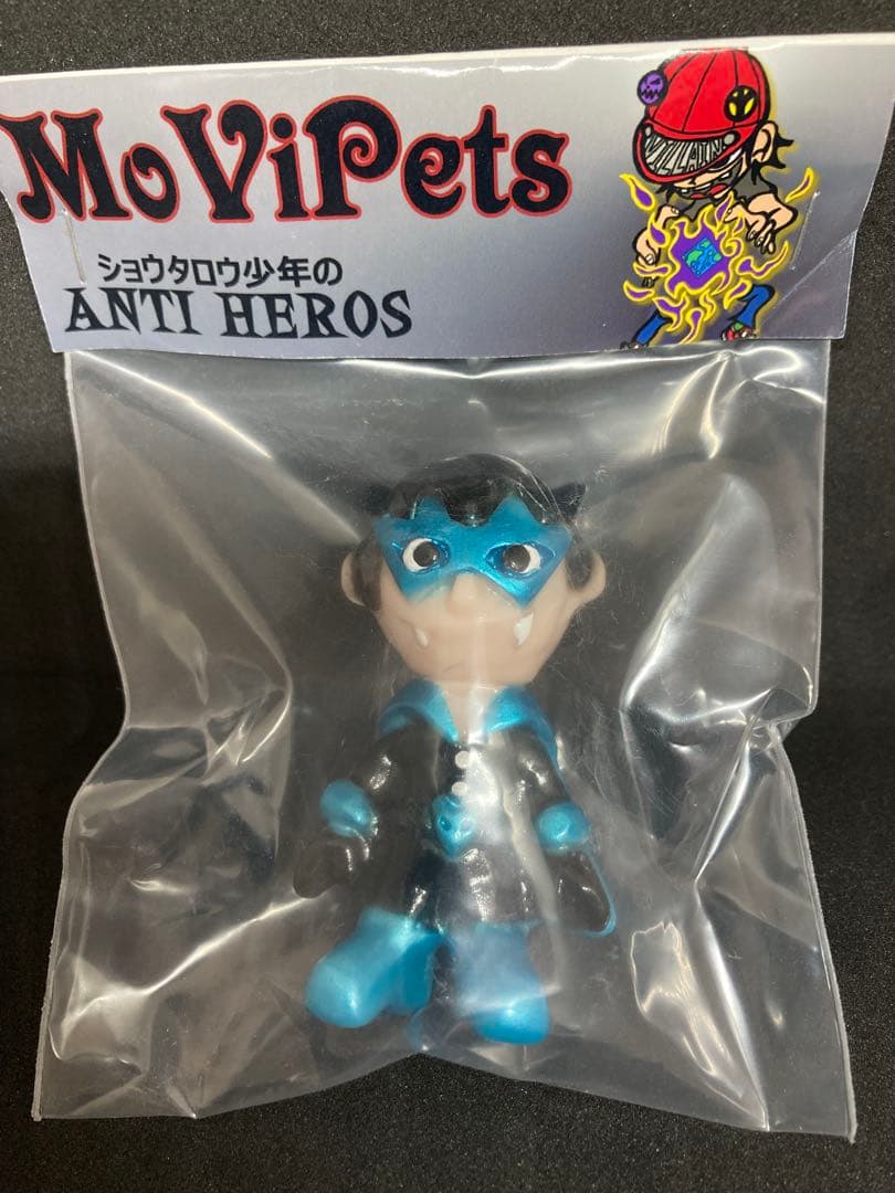 オタクリーム ピンバッジ　ソフビフィギュアセット　グッズ