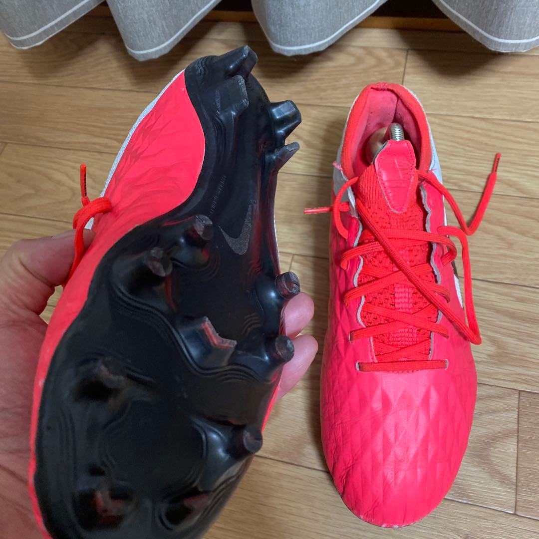 NIKEティエンポ8トップモデル