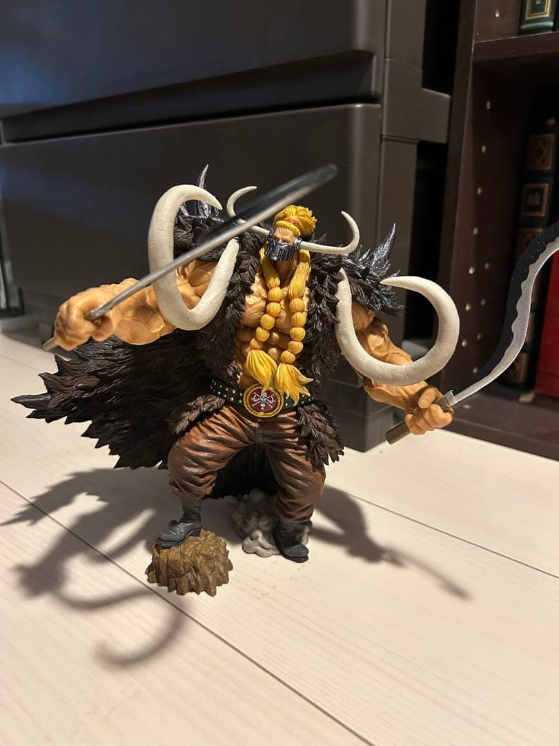 一番くじ ワンピース 魂豪示像　キング　クイーン　ジャック　フィギュア