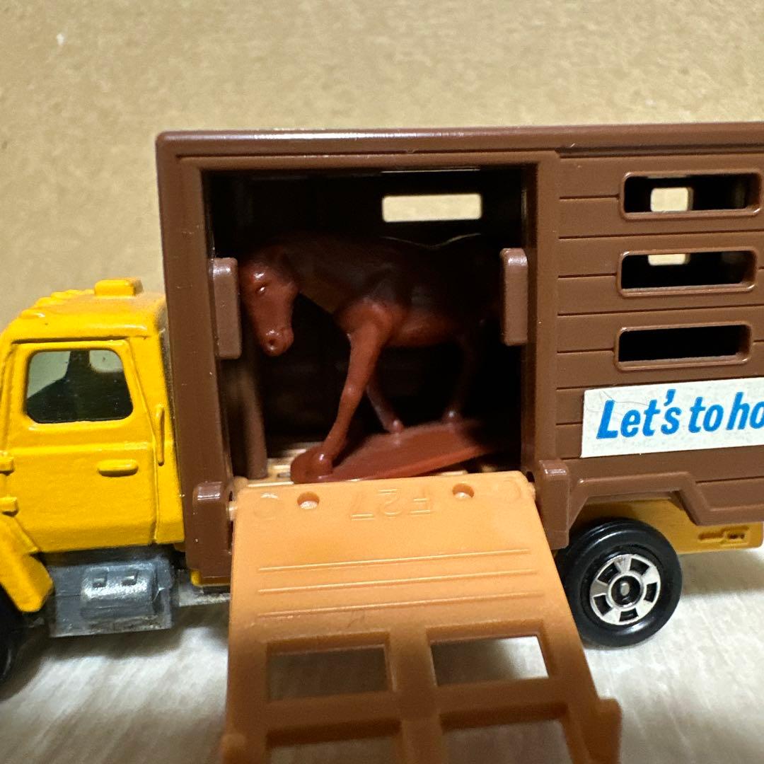 トミカ　No.107 フォード　キャトル　トラック　日本製