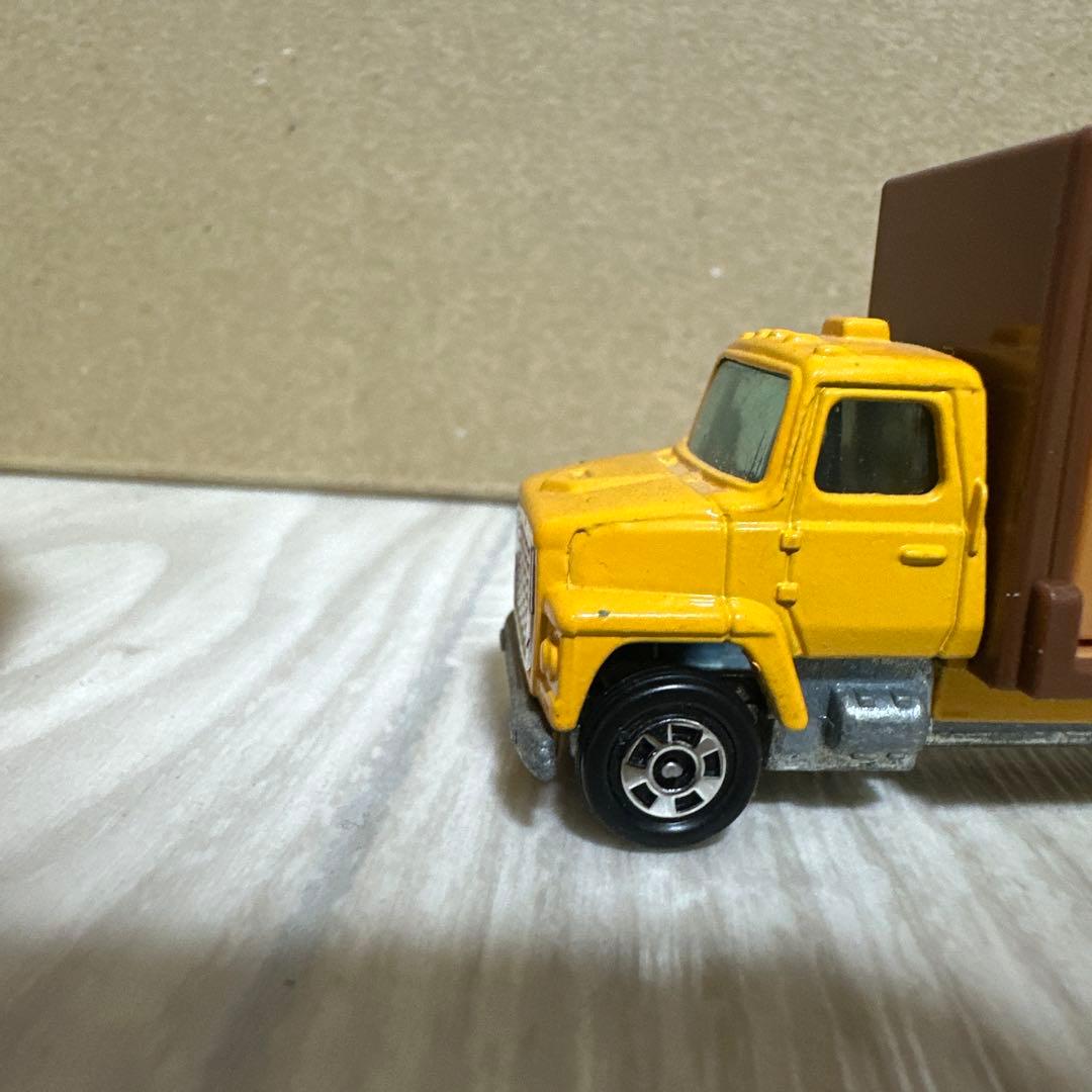 トミカ　No.107 フォード　キャトル　トラック　日本製