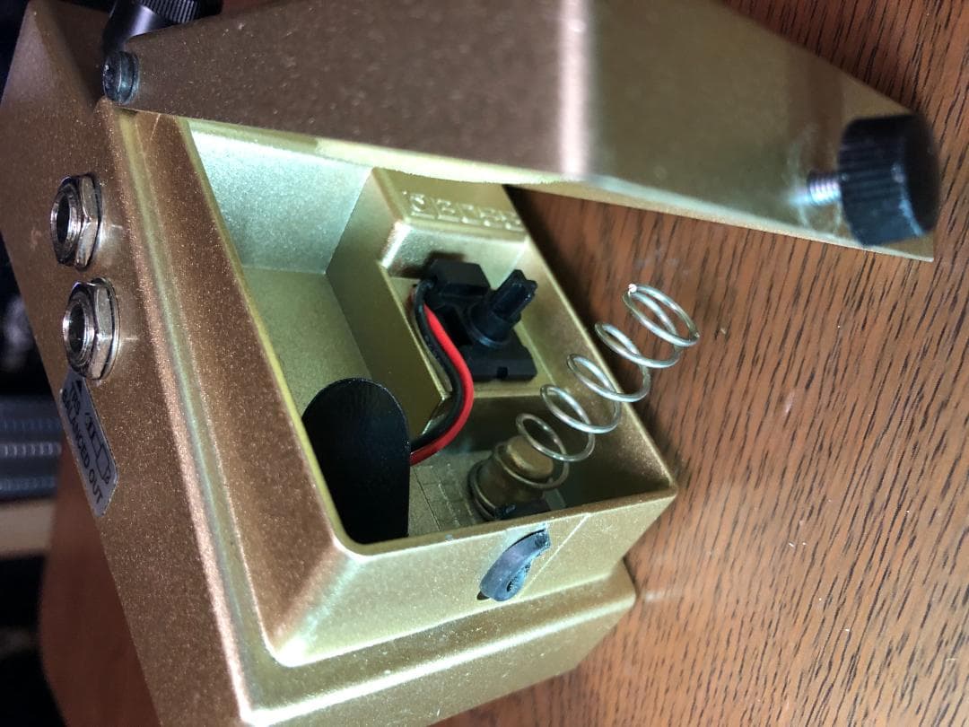 BOSS アコースティックプリアンプ AD-2