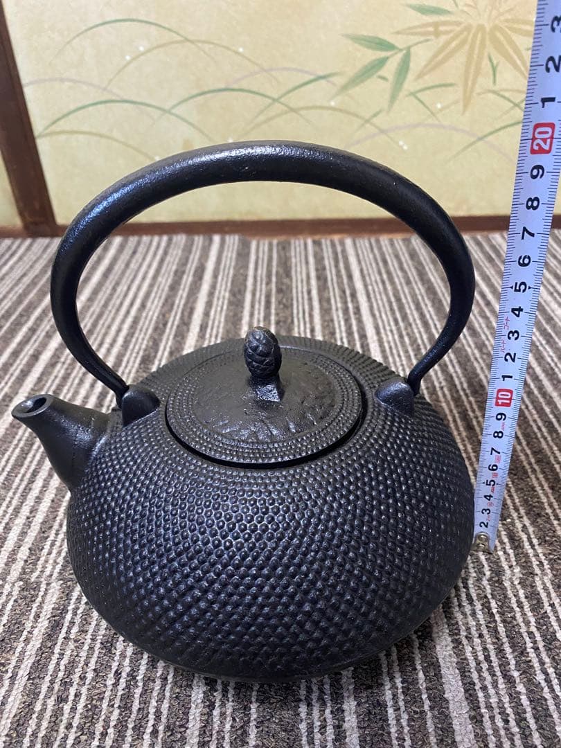 日本製　未使用　特大アラレ鉄瓶　鉄瓶　鉄器　 急須　茶道具　鉄鋳物製　イシガキ産