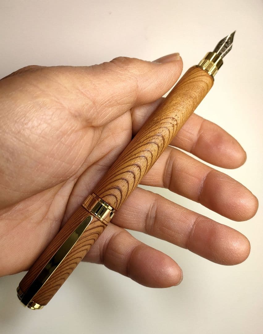 【屋久杉】グラデュエイト万年筆