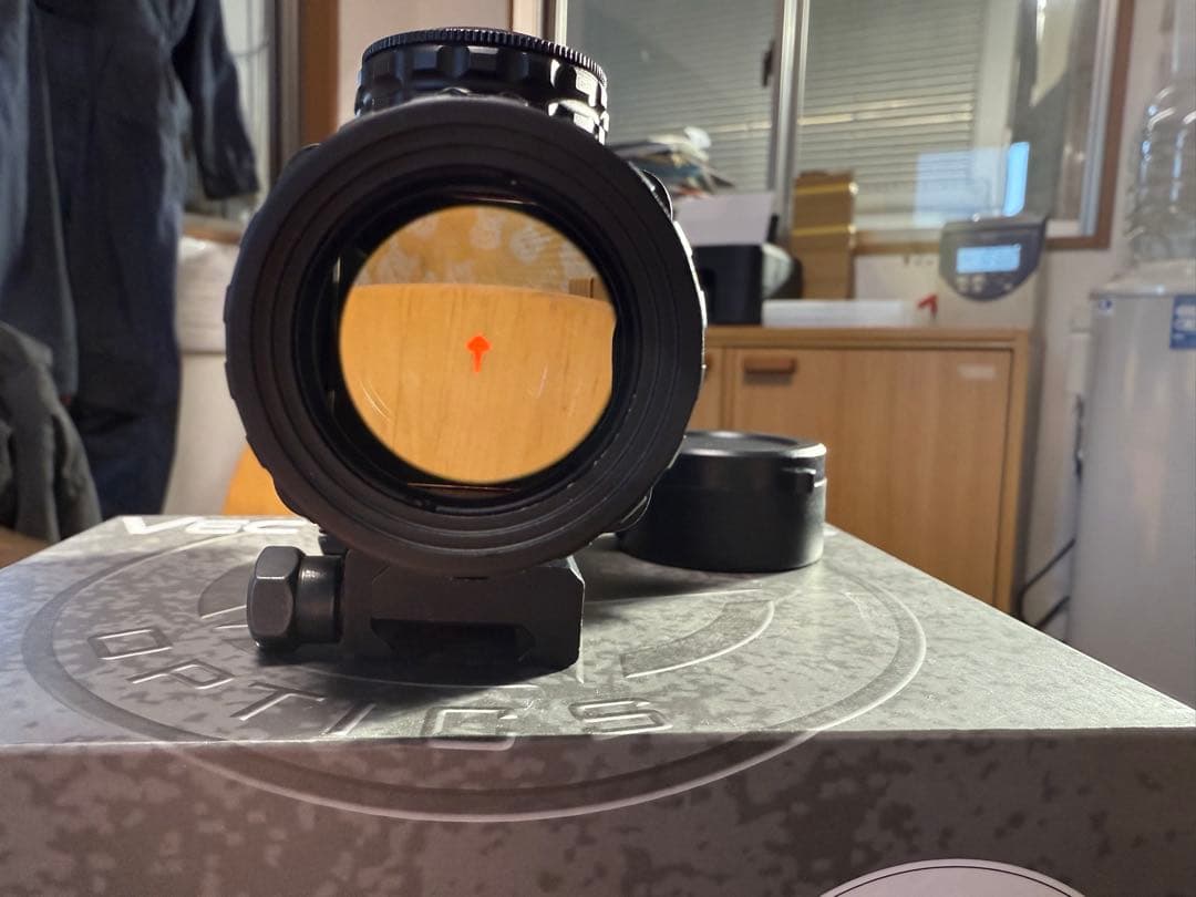 VECTOROPTICS CALYPOS 3X32 スコープ　ゲーム未使用品