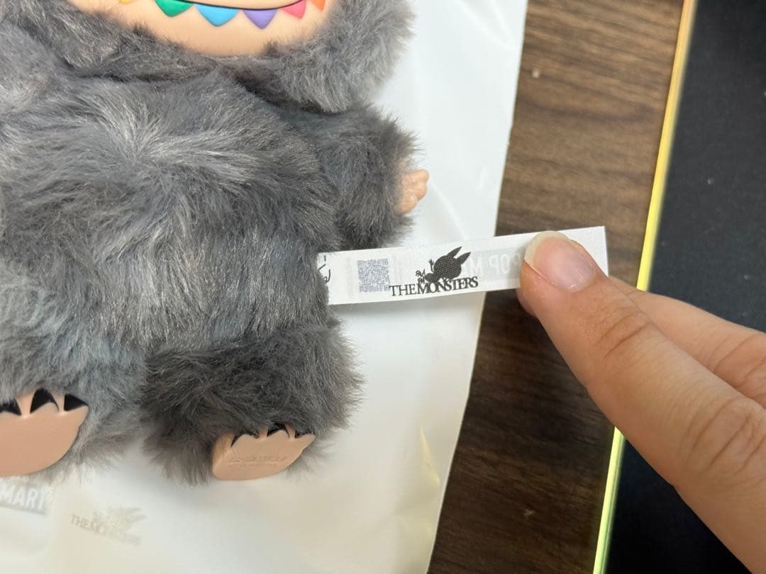 LABUBU Big into Energy シークレット　正規品　公式ストア