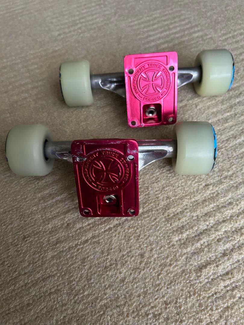 スケートボード　コンプリート　8インチ