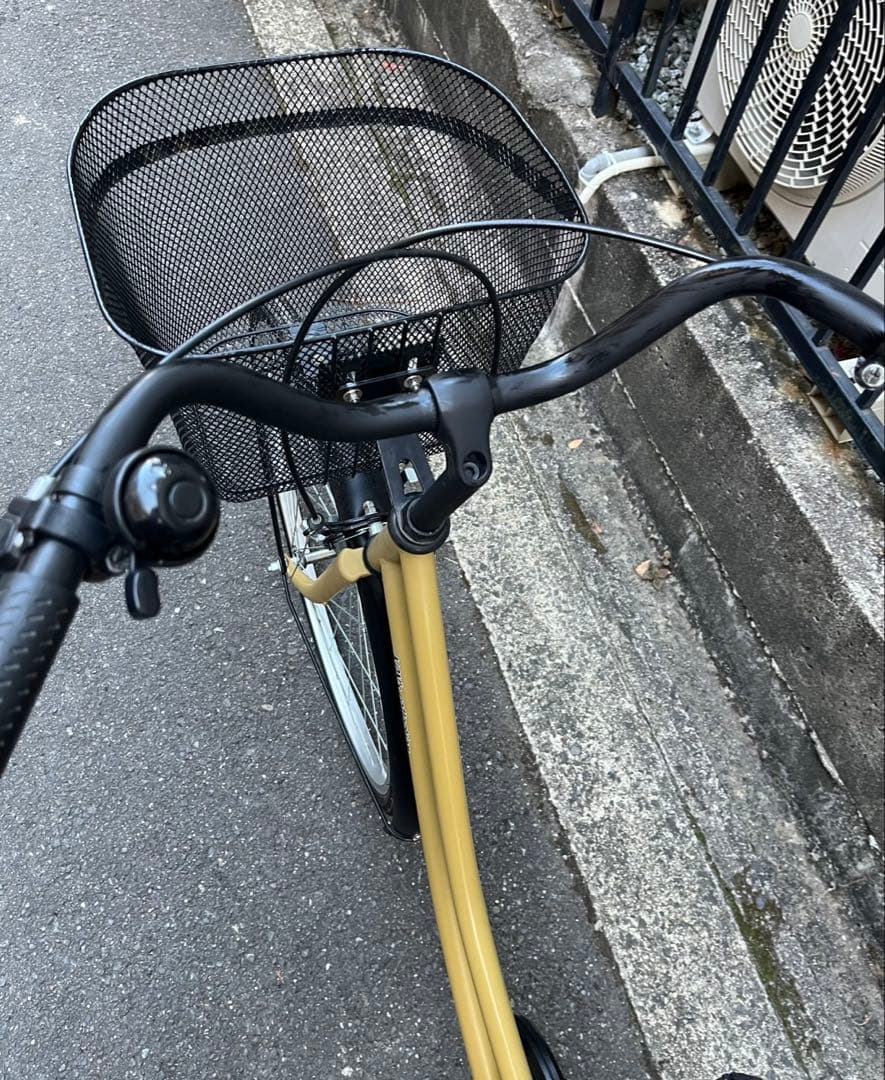 26インチ　シティーサイクル　自転車　ママチャリ　大阪から　発送不可