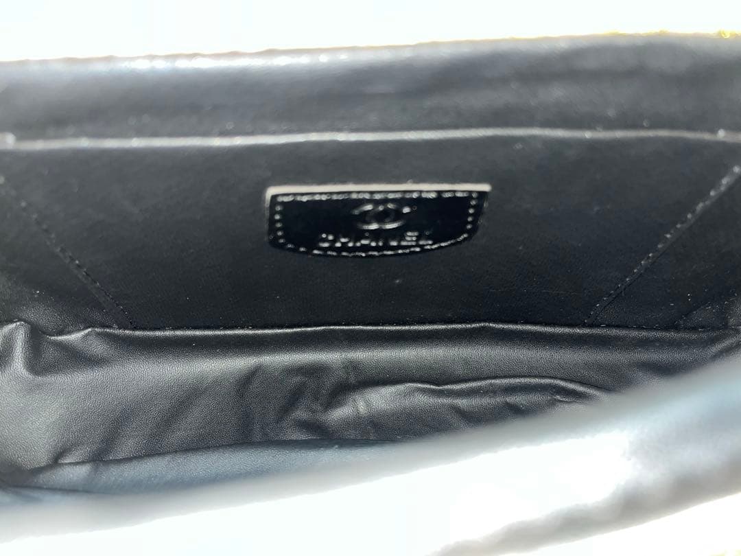 2/5まで限定出品　キルティング　ショルダー　ツイードバッグ　ベージュ　ゴールド