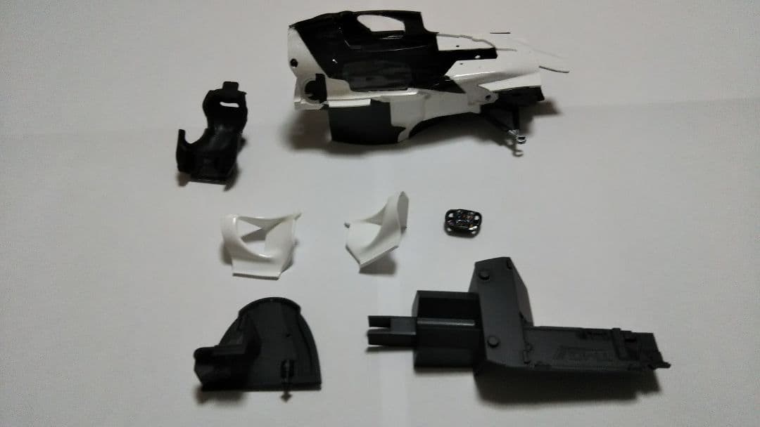 自動車 TOYOTA TS050 HYBRID 1/24