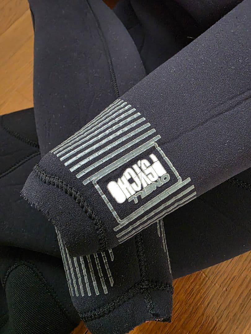 オニールフルスーツ　O'Neill【PSYCHOシリーズ】L～XL位　3/3mm