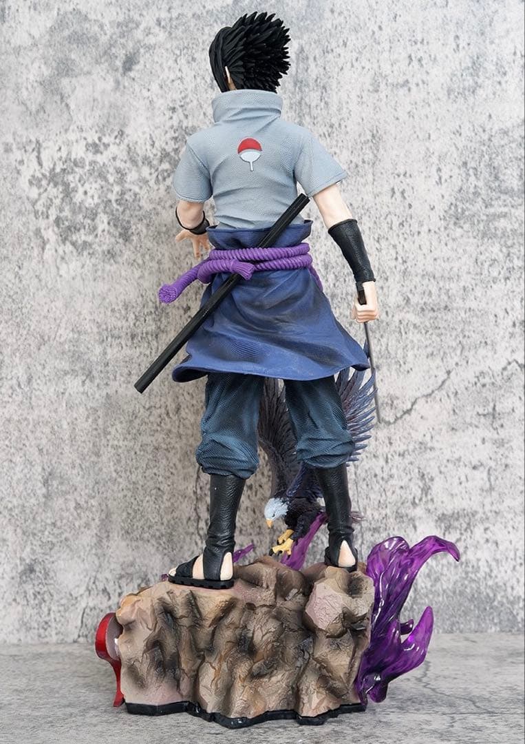 NARUTO ナルト　うちはサスケ　高さ37cm 海外フィギュア