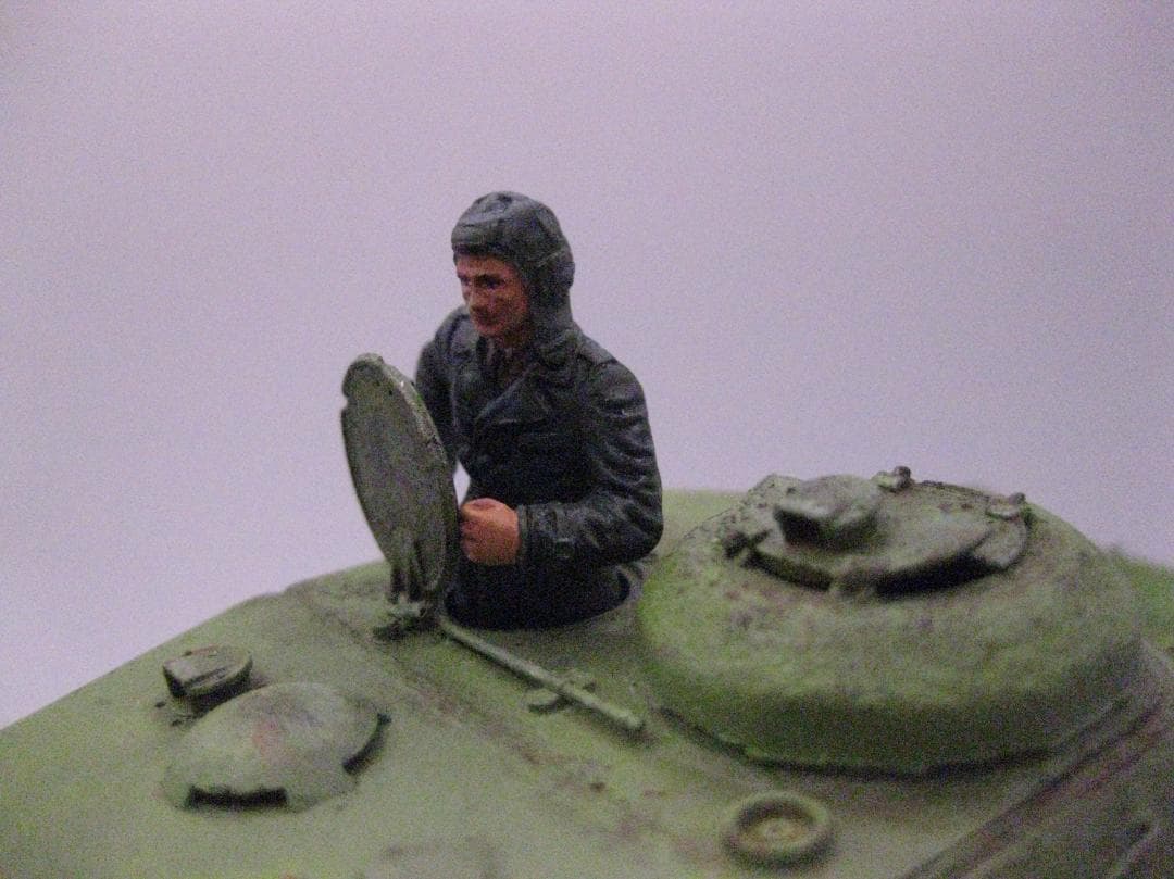 ドラゴン1/35　JS2完成品