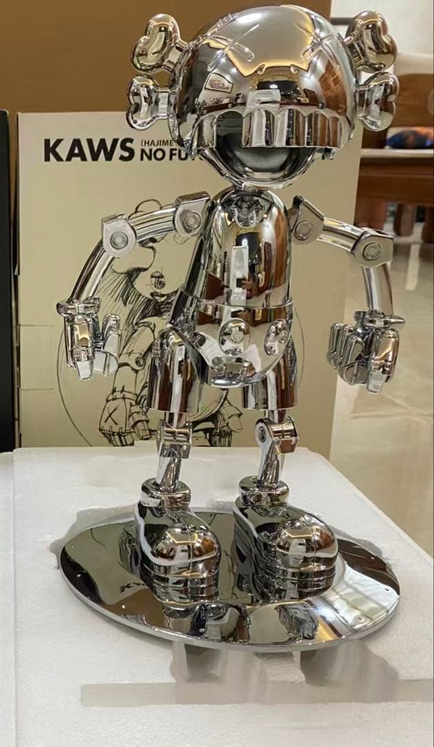 KAWS✕空山基 オリジナルフェイク メディコムトイ