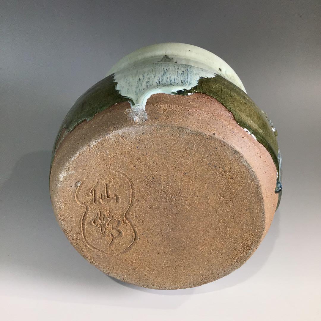 Ｐ４４７　水指　『唐津焼』『内山仙鶴造』『耳付水指』　共箱　茶道具