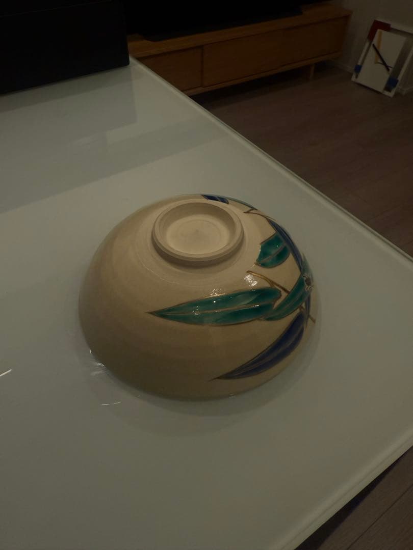 花虫文平茶碗　鳴滝窯