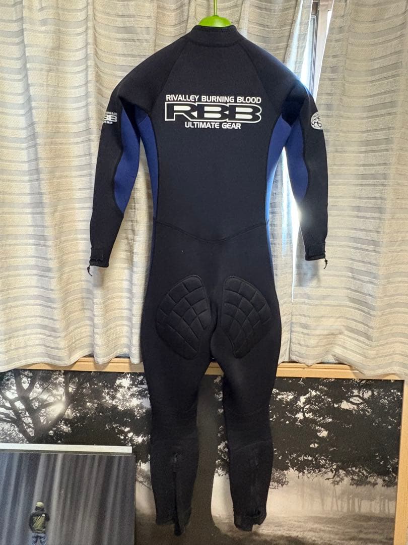 RIVALLEY BURNING BLOOD ウェットスーツ　ヒラスズキ　平鱸