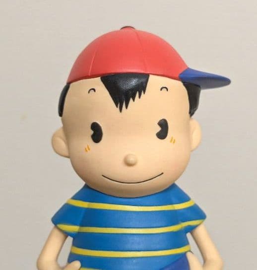 MOTHER2プライズフィギュア★スターマンのむすこ&ネス