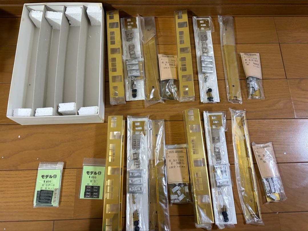 ユ*ン様 TOYO MODEL 阪急電鉄7000系アルミ車キット　未組立　HOゲ