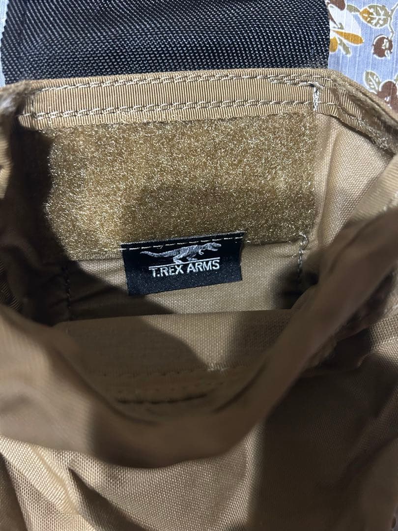 T.REX ARMS 実物　medポーチ　ダンプポーチセット fog ferro