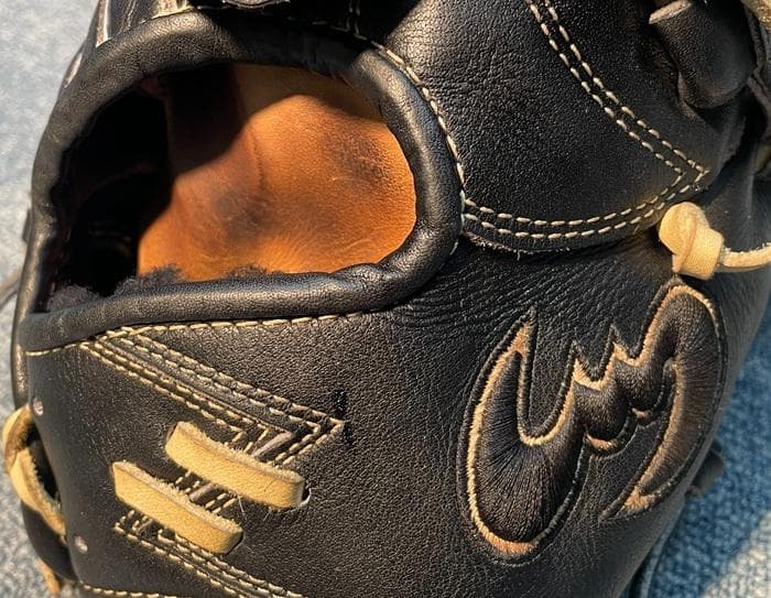 ジームス　軟式　ピッチャー　投手　グローブ　グラブ　一般　即日発送