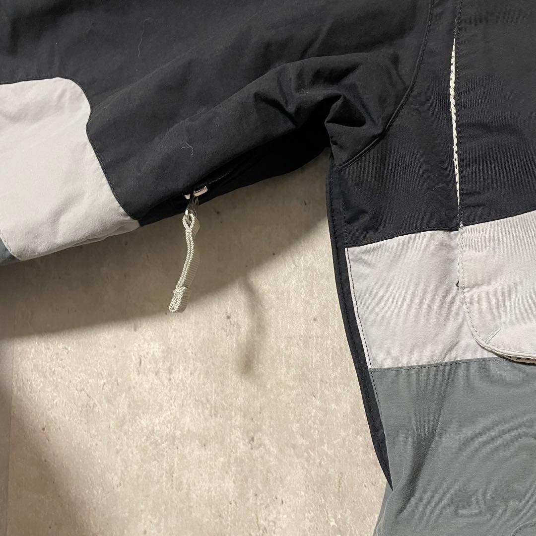 Burtonバートンスキーウェアスノーボードジャケット黒ブラック灰色グレー刺繍