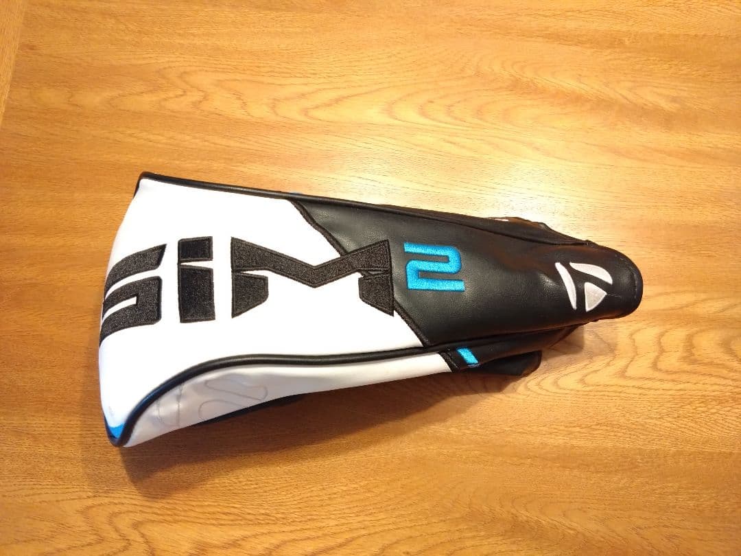 SiM2 MAX ドライバー 10.5° ヘッド・カバー付き