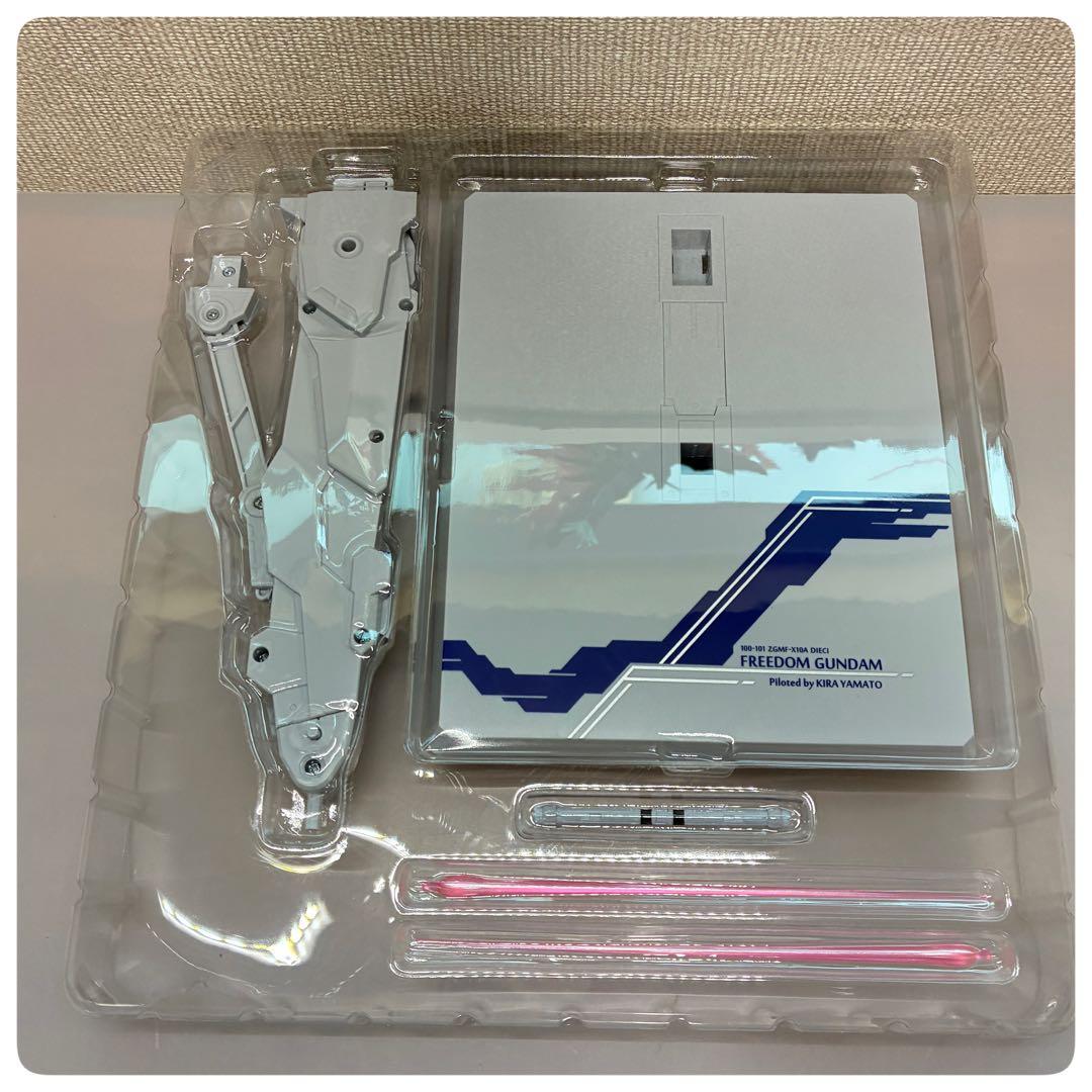 美品　L BUILD フリーダムガンダム CONCEPT2 【開封品】