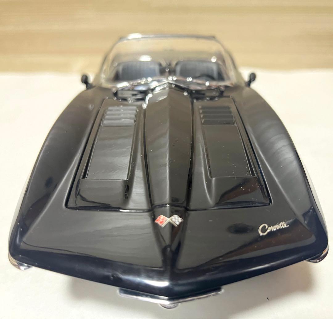 Autoart 1/18 シボレーコルベットMako Shark 1961