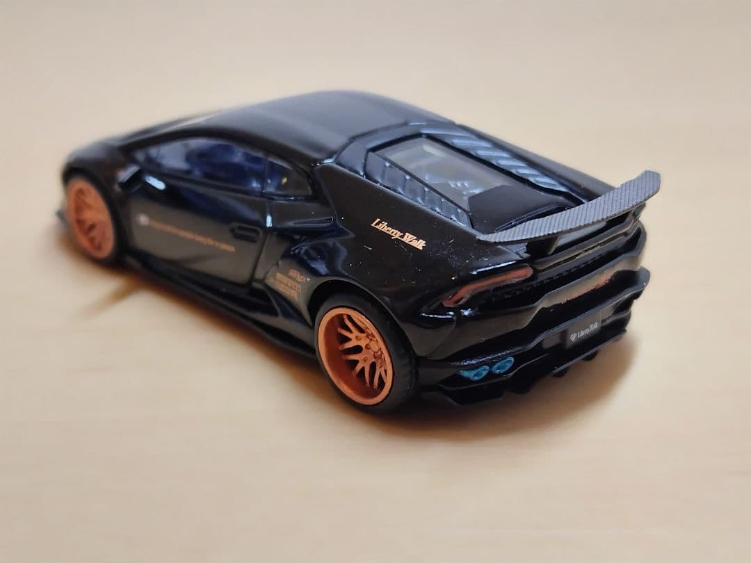 H*n様 MINI GT ランボルギーニ ウラカン 3台 赤 黄 黒