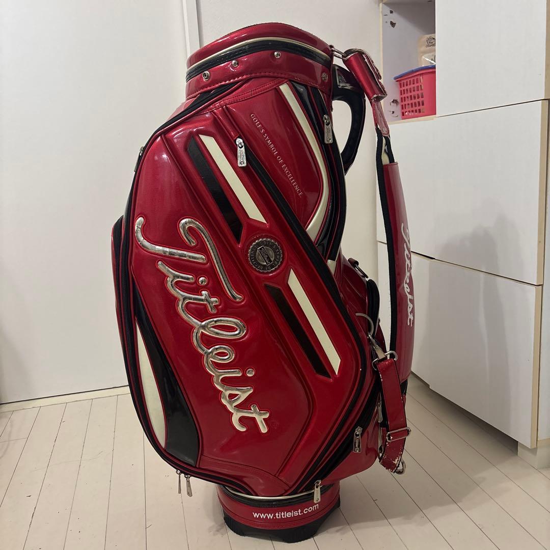 Titleist 赤　キャディバッグ　限定モデル