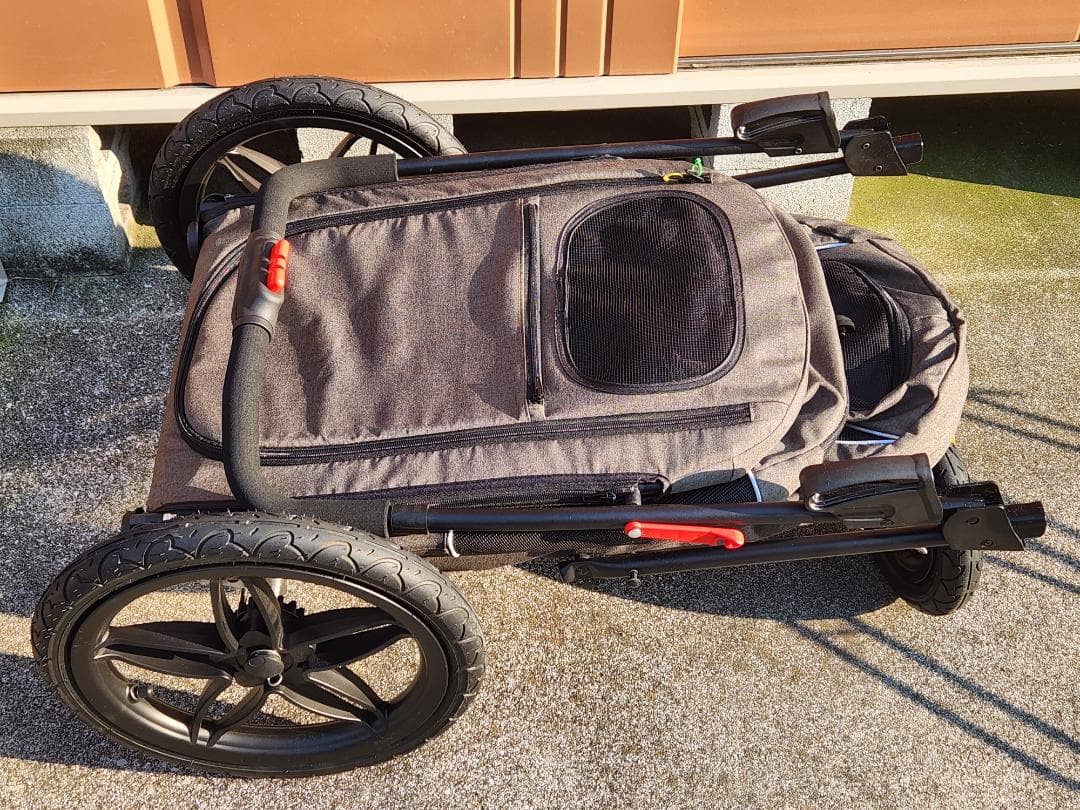 Petique ペティークブリーズ ジョガー グリーン ペット 大型ペットカート