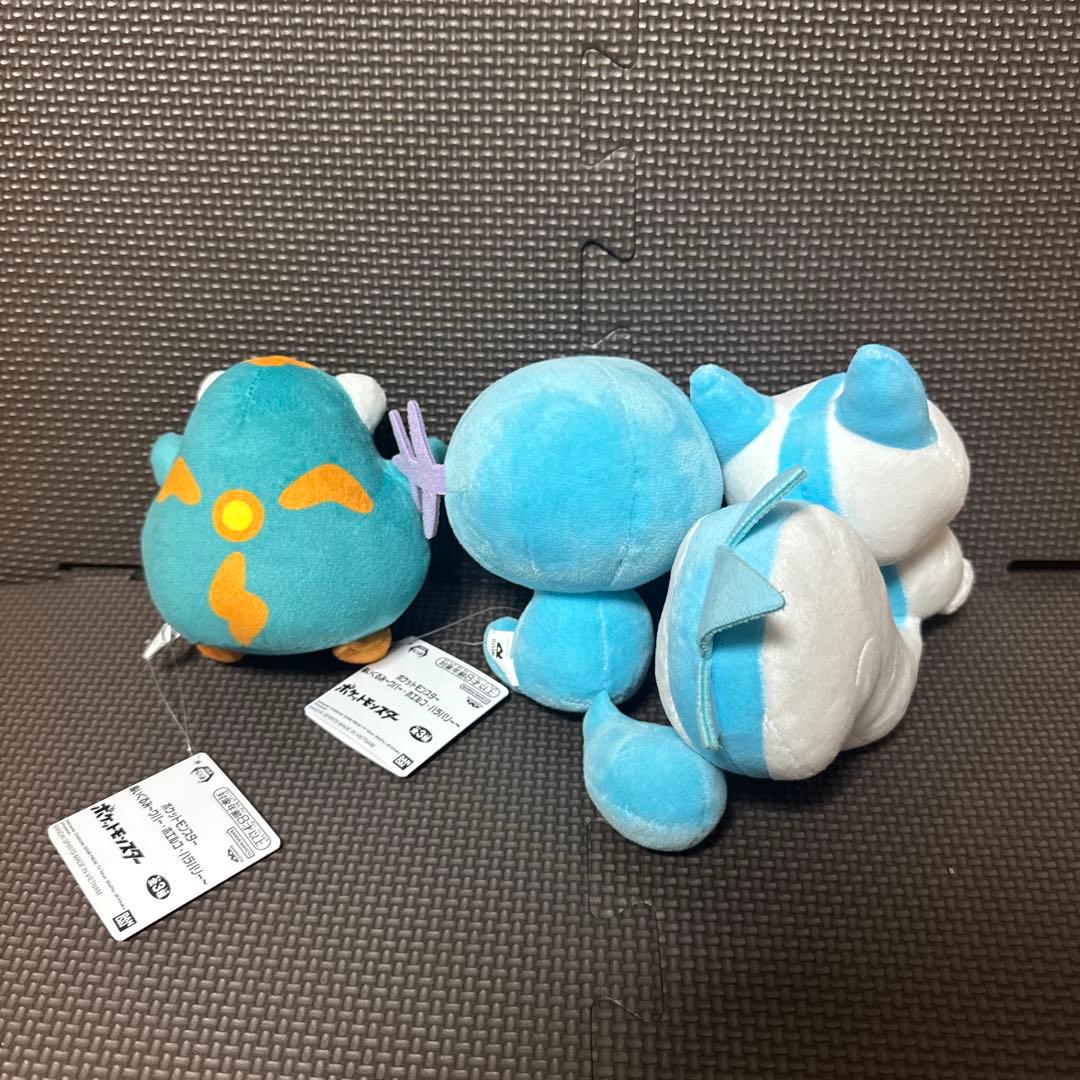 【新品】ポケモン　ぬいぐるみ　まとめ売り　18体