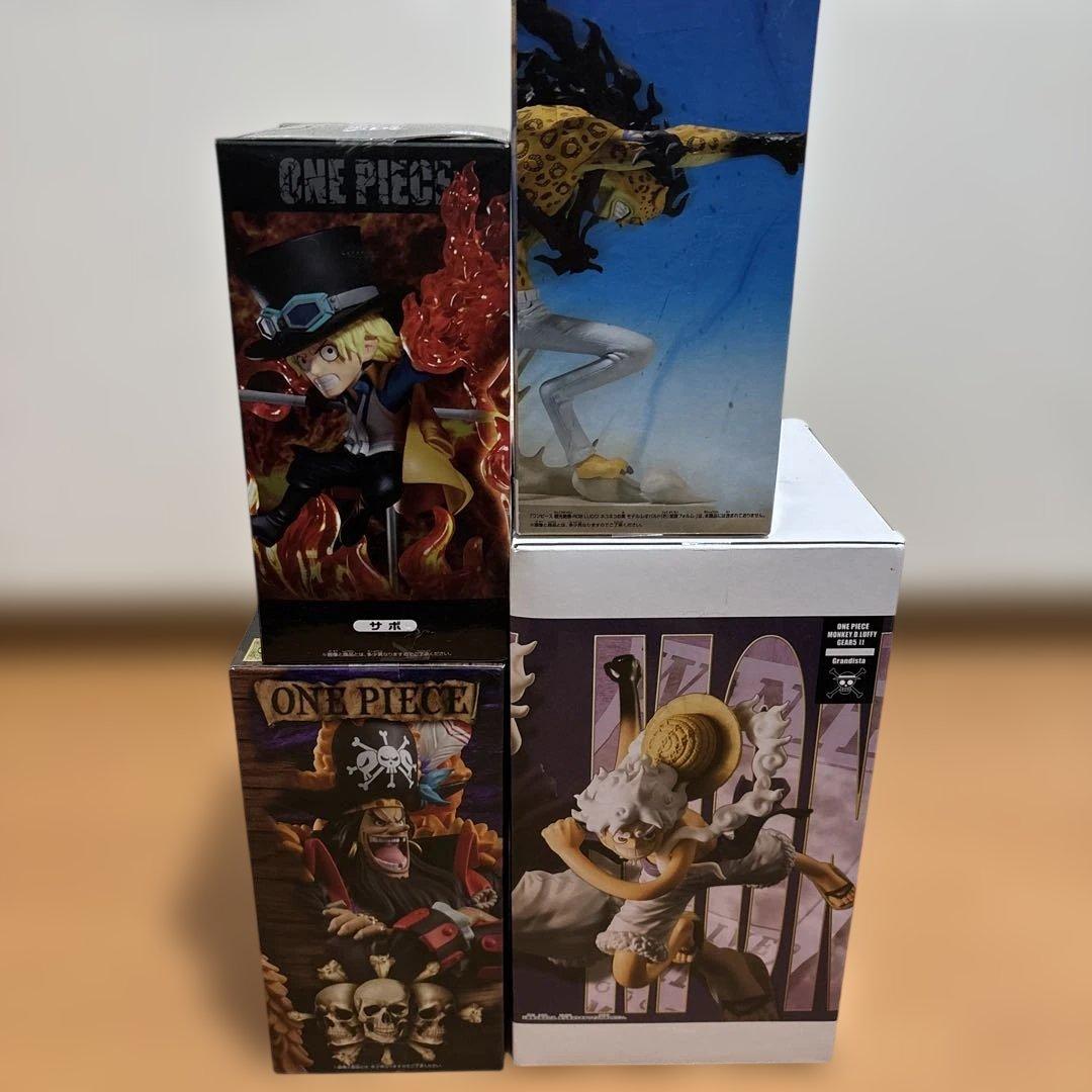 ワンピース　アミューズメント景品　まとめ売り　13点セット