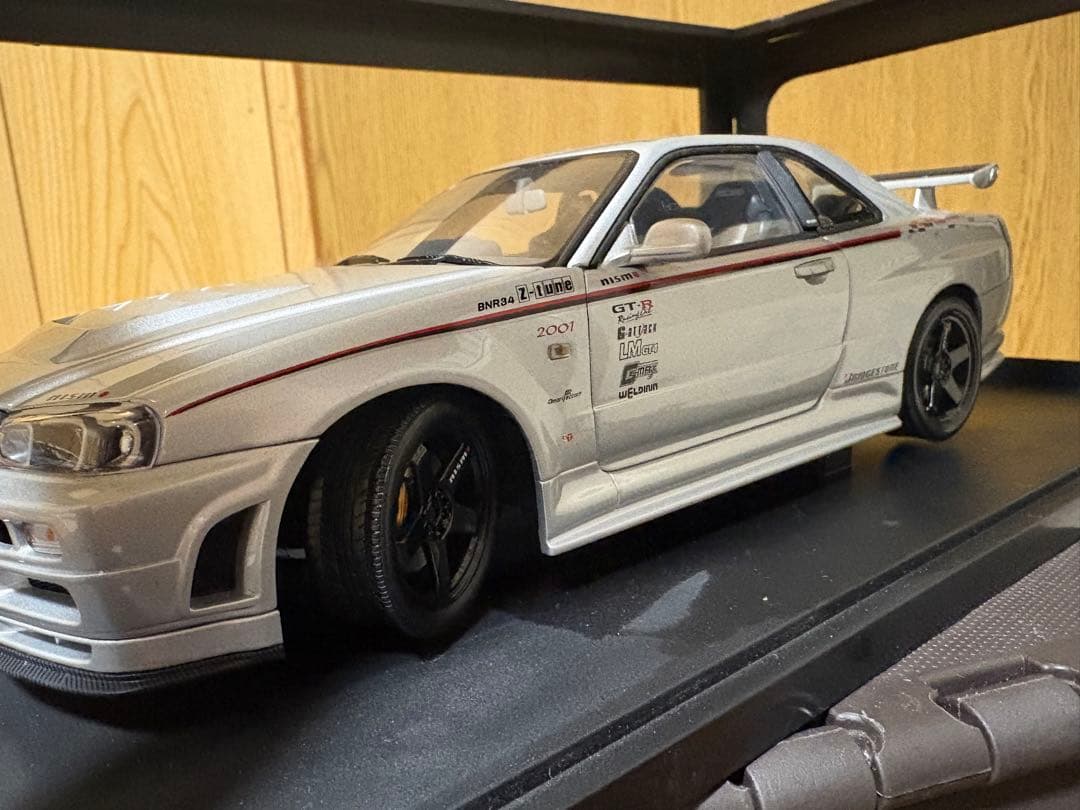 1/18 R34 スカイラインGT-R Z-TUNE オートアート スカイライン