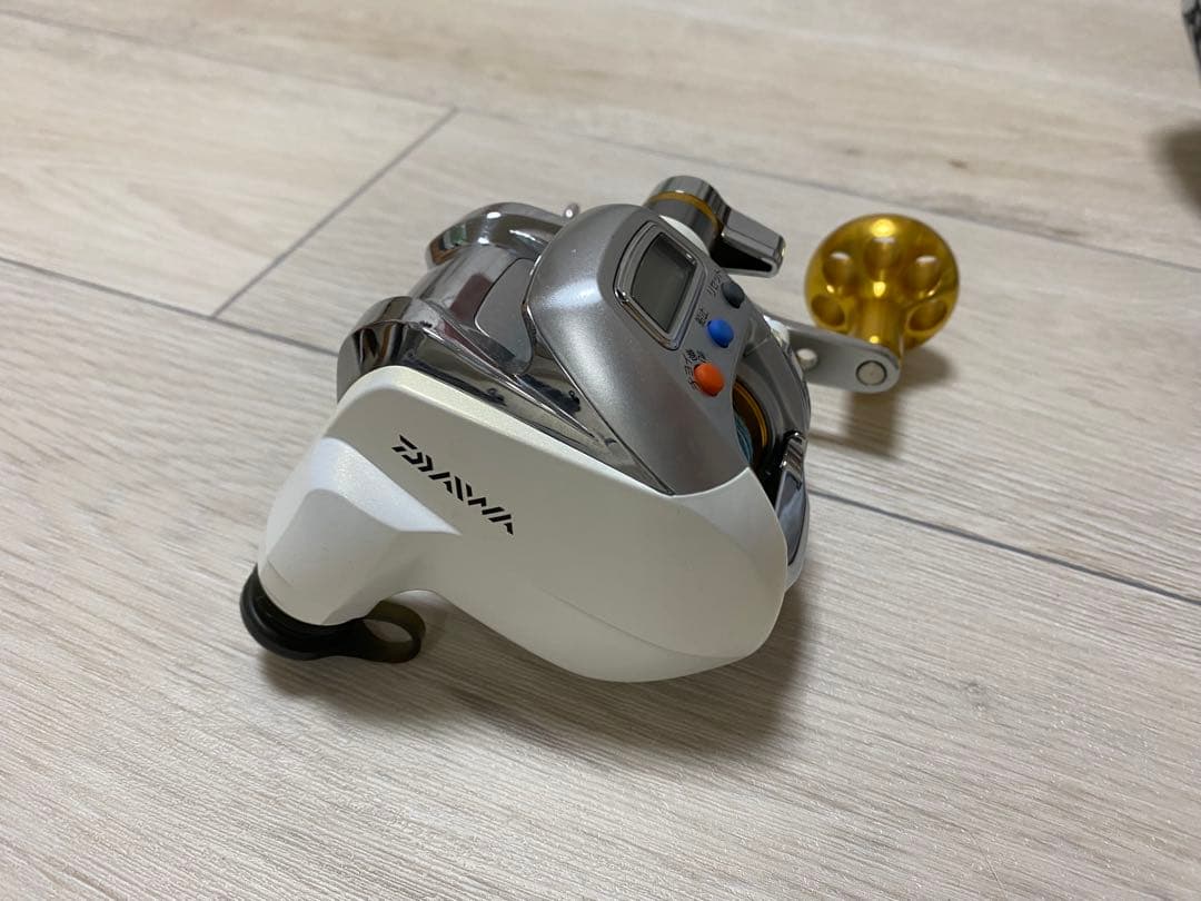 DAIWA Luvias 150 電動リール　動作未確認