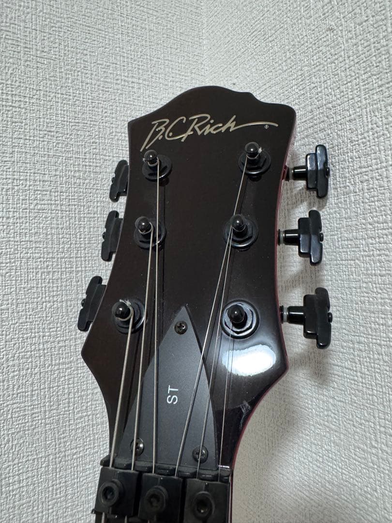 美品 B.C.Rich Mockingbird ST