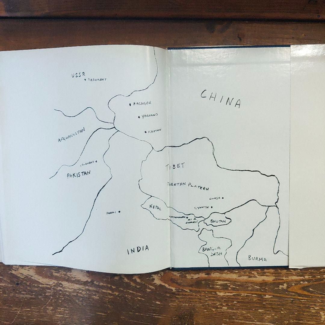 アート・デザイン・音楽 THE WOVEN MYSTERY  OLD TIBETAN RUGS