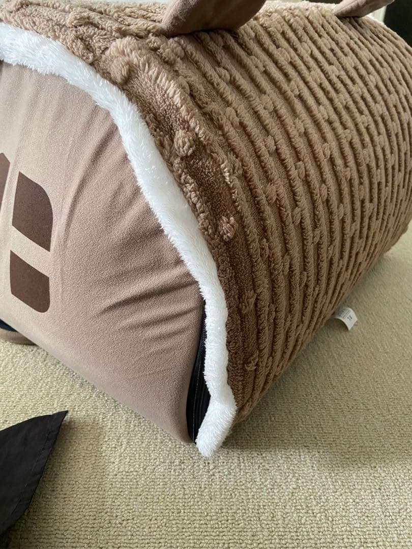 ペットキャリーバッグ & ペットハウス