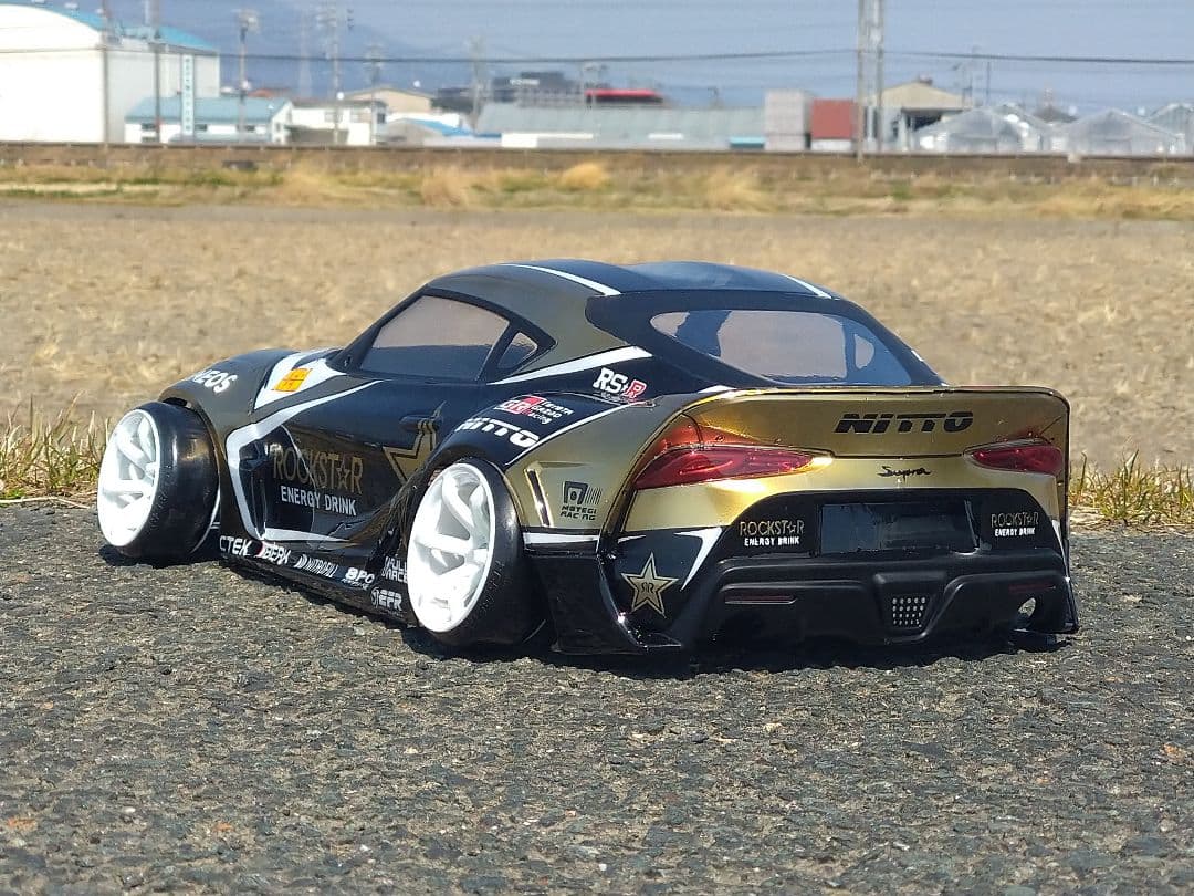 アディクション　A90スープラ　ハイグレード　製作済ラジコンボディ