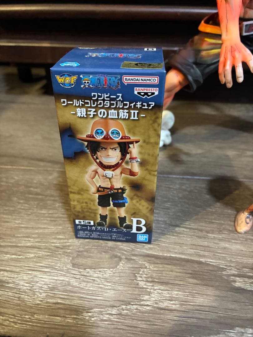 ワンピース　グランディスタ　エース　リペイント　ログボックス　ワーコレ