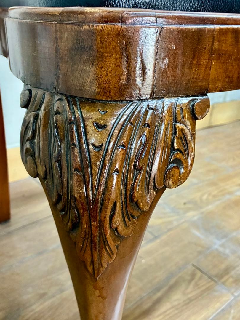 管445☆イギリス製☆Lloyd's Antiques☆クィーンアンチェアー