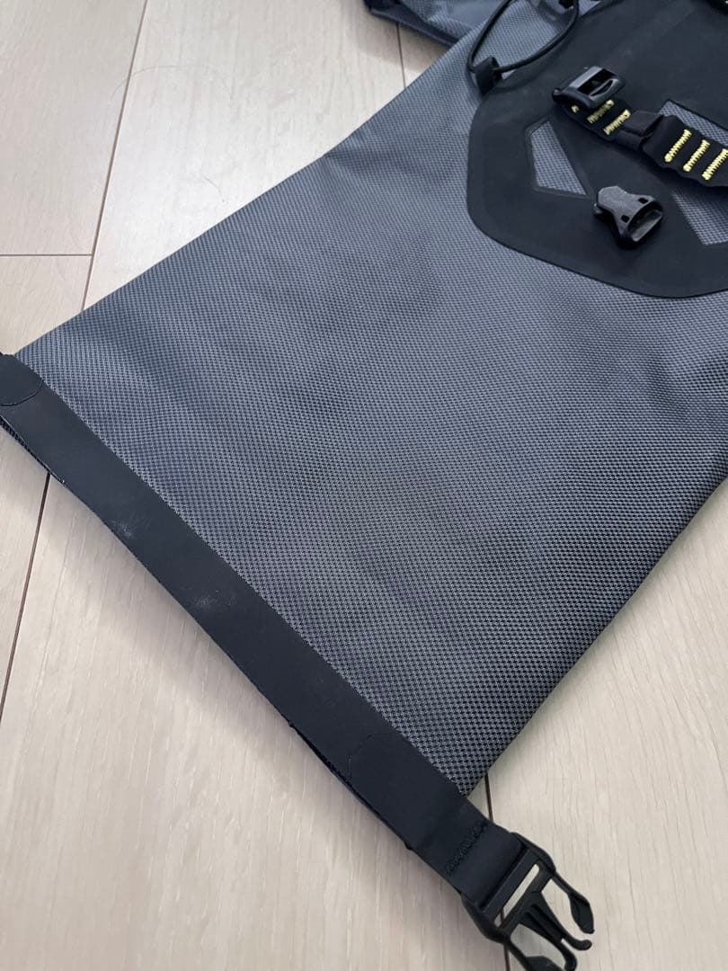 アピデュラ　レア　ハンドルバーバッグ　アクセサリーポケット 中古