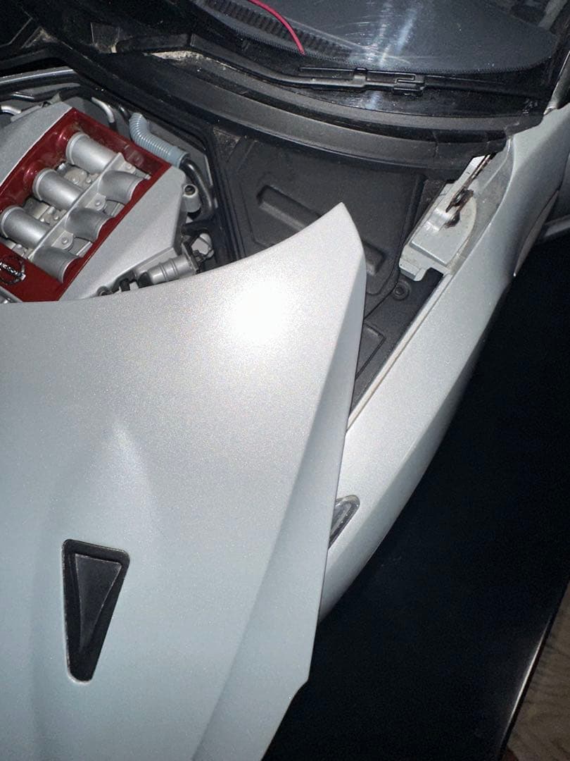 Nissan GT-R 1/8スケールモデル デアゴスティーニ　　ジャンク