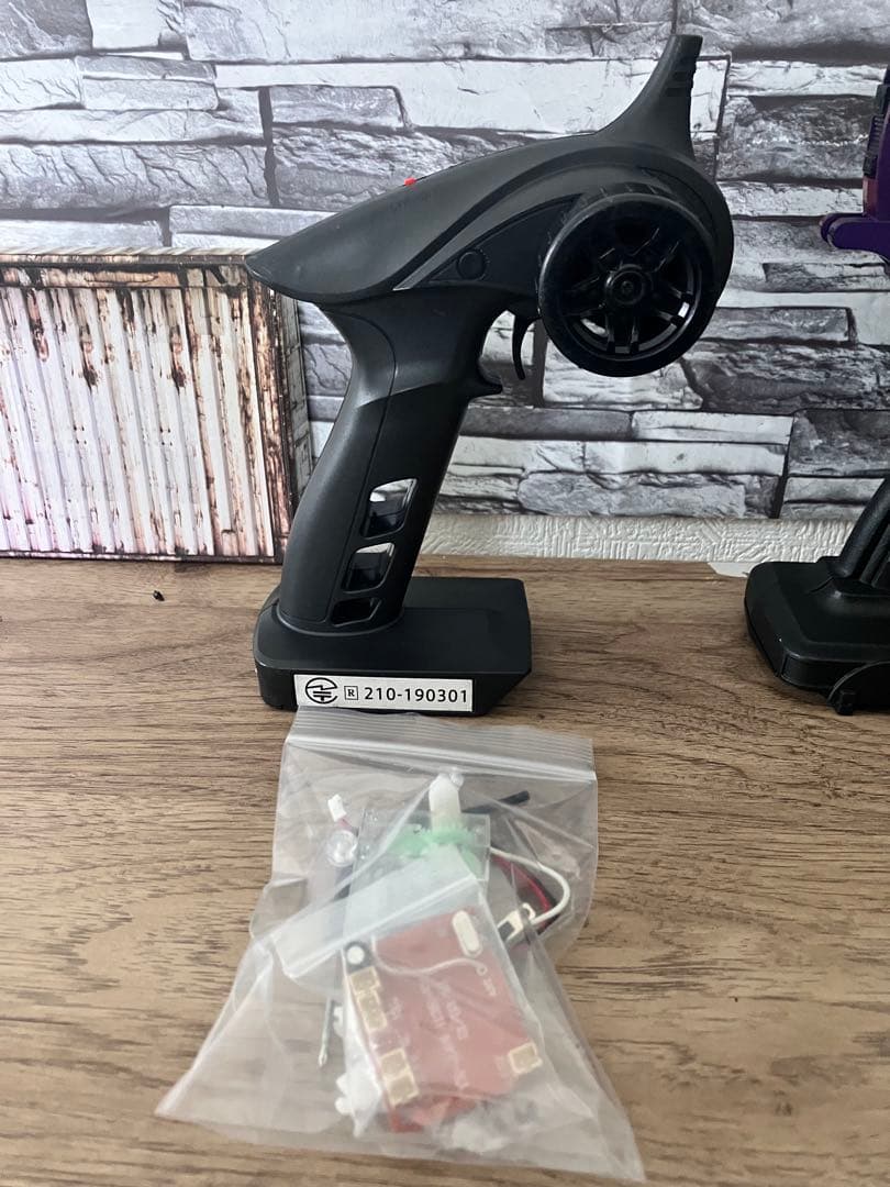 DEERC MN-91 ランドローバー　ちょ、錆びてるやんversion