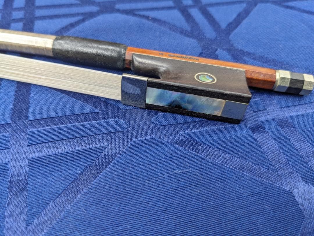 シモーラ　バイオリン弓 4/4サイズ　フェルナンブコ材